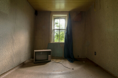 room, TV, window