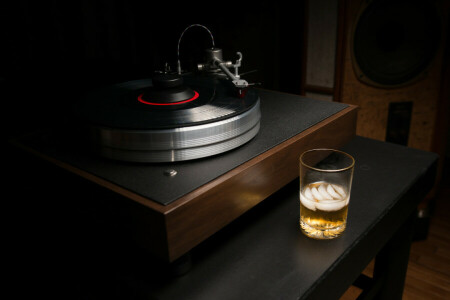 Muzyka, VPI Classic, whisky