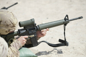 Soldats, formation, armes