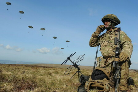 Armée, Soldats, armes