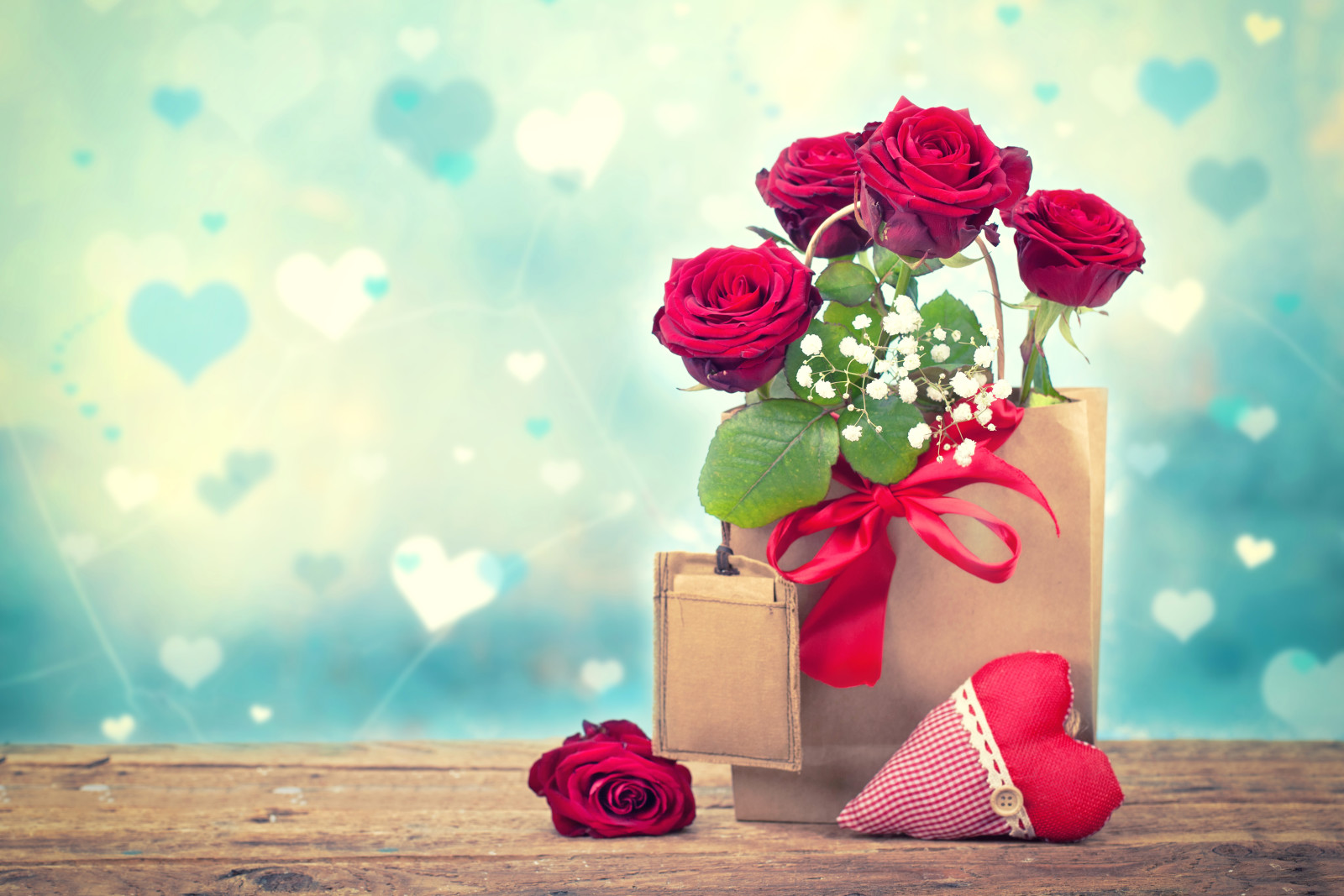 Valentinstag, Rosen, Herz, Gypsophila, Paket