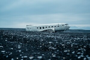 Jeff Sheldon, photo, ferraille, l'avion, l'épave