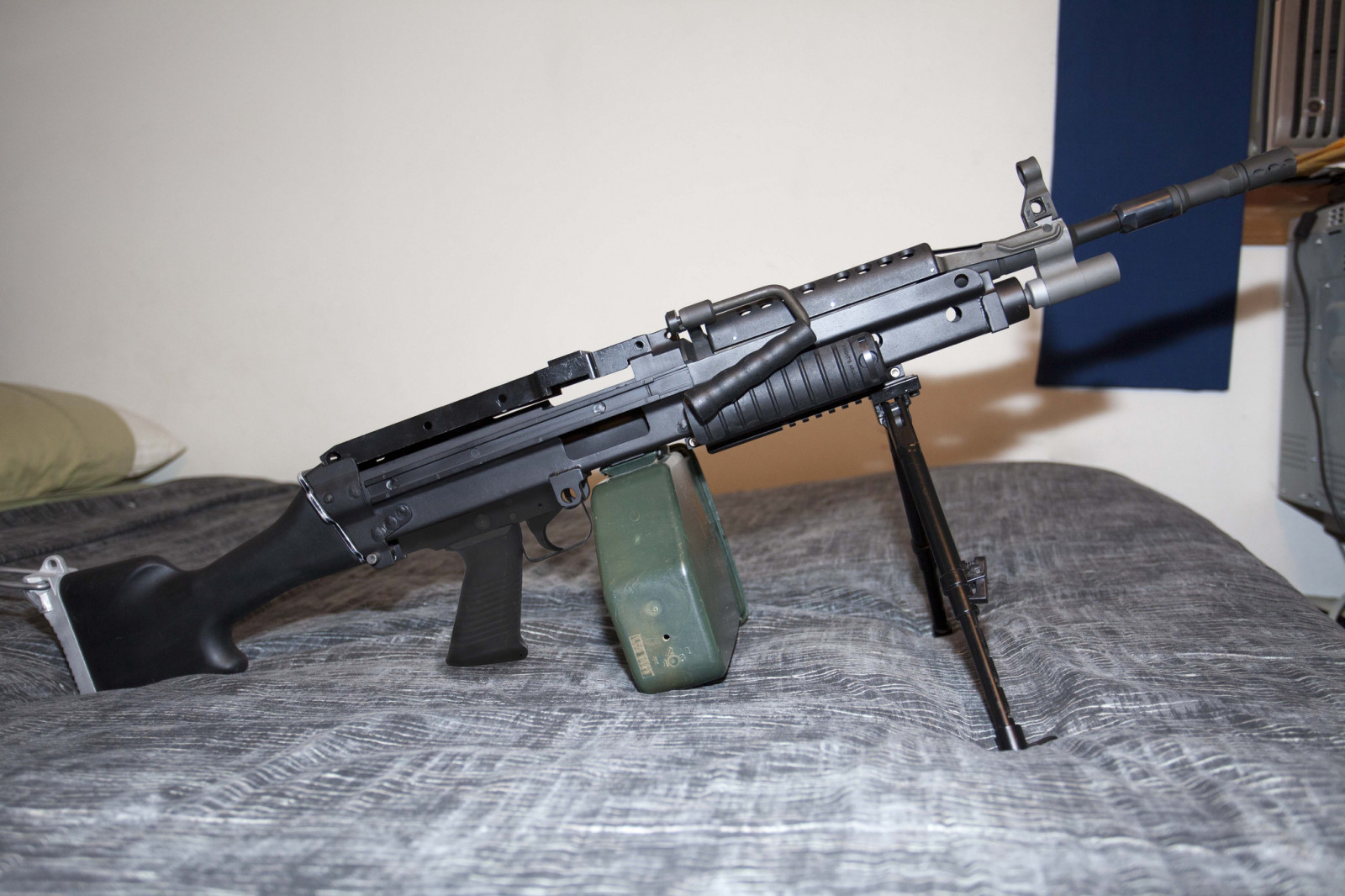 Karabin maszynowy, bronie, MK46