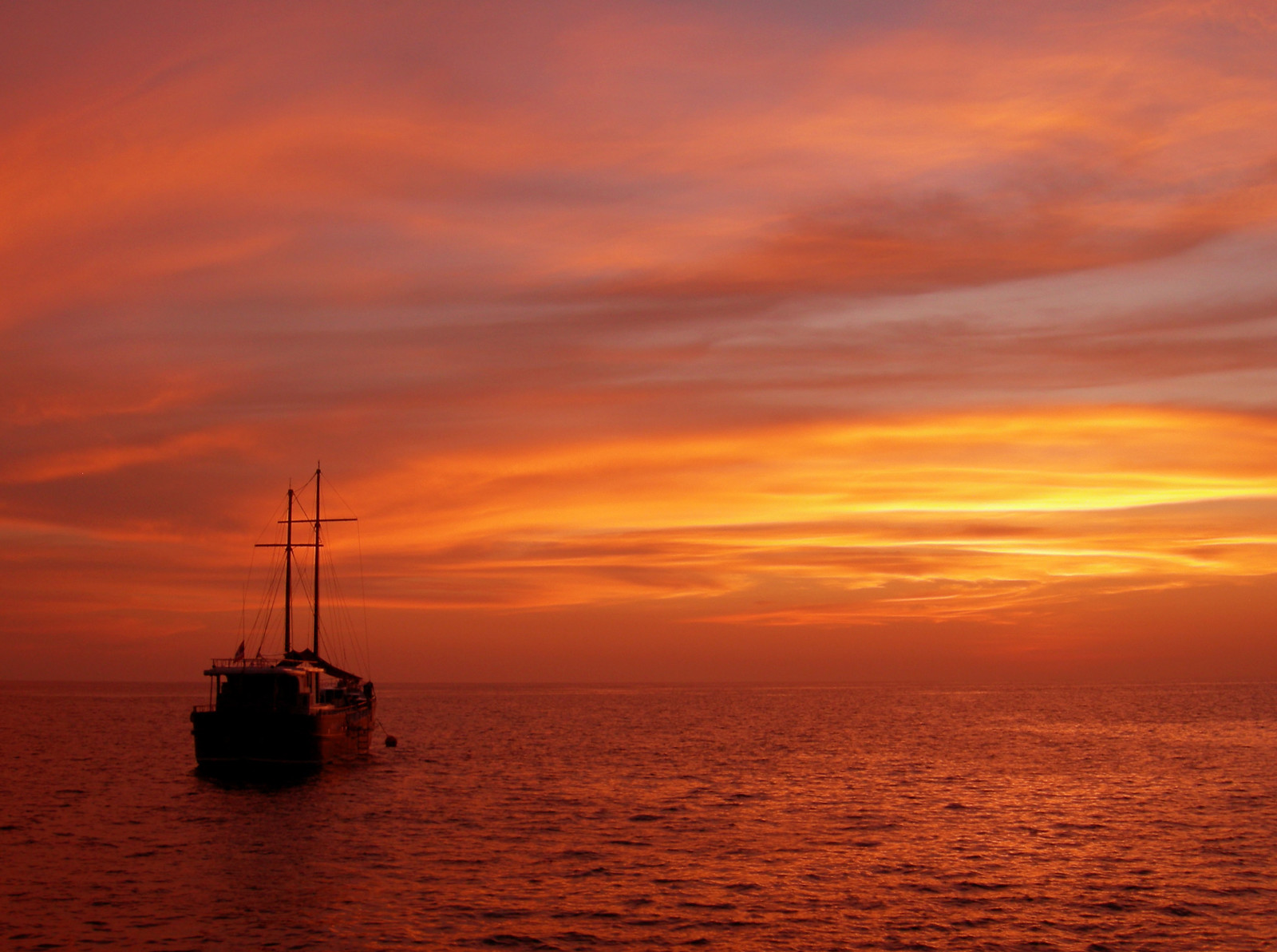 the sky, the evening, sea, boat