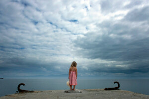 niña, apuntalar, el cielo