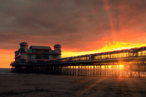 moln, England, glöd, Grand Pier, lampor, pierce, Rays, hav