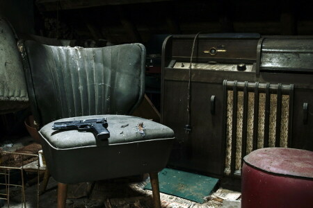 Contexte, chaise, pistolet