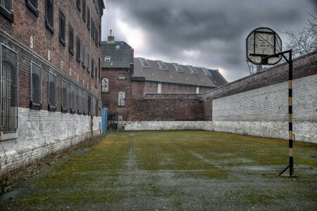 Playground, prison, sport