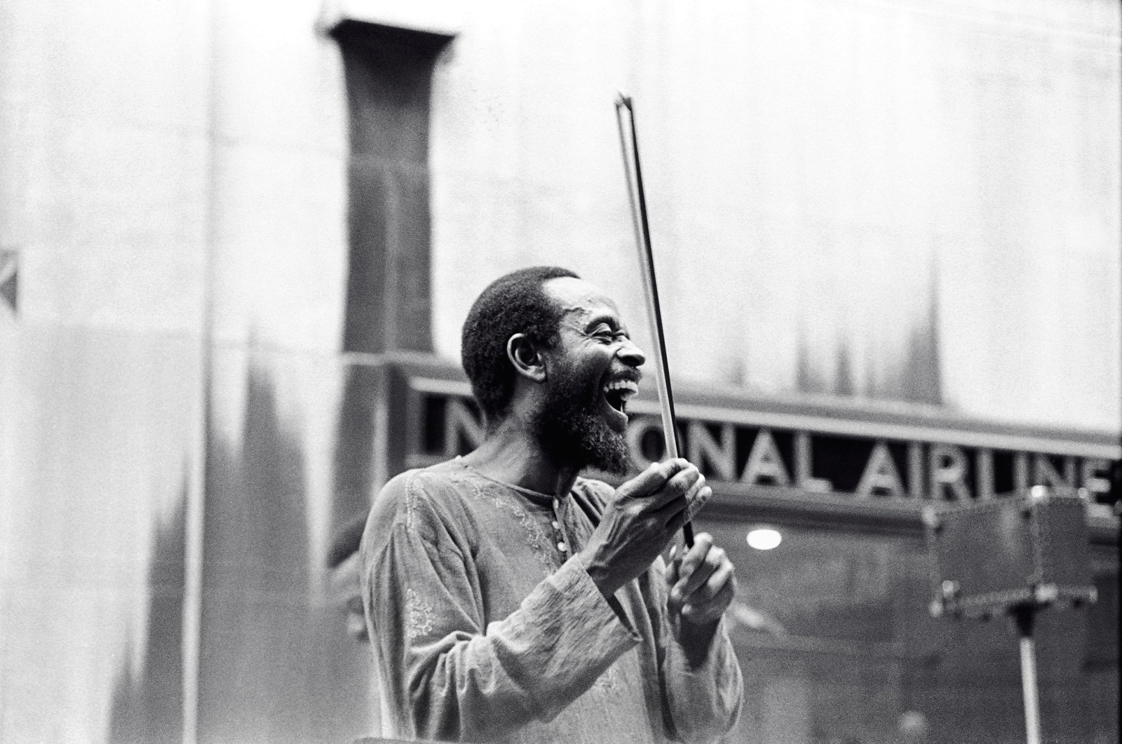 Music, musician, jazz, laughing, jazz musician, bassist, Percy Heath, violin bow