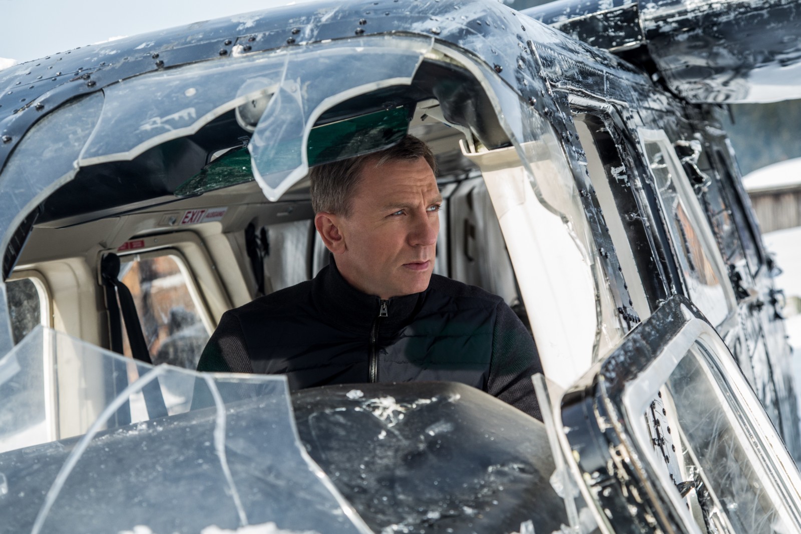 glass, hytte, fragmenter, middel, James Bond, Daniel Craig, 007, Spekter