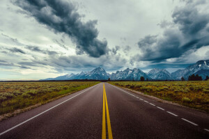 Wolken, Feld, Horizont, Berge, Straße, der Himmel