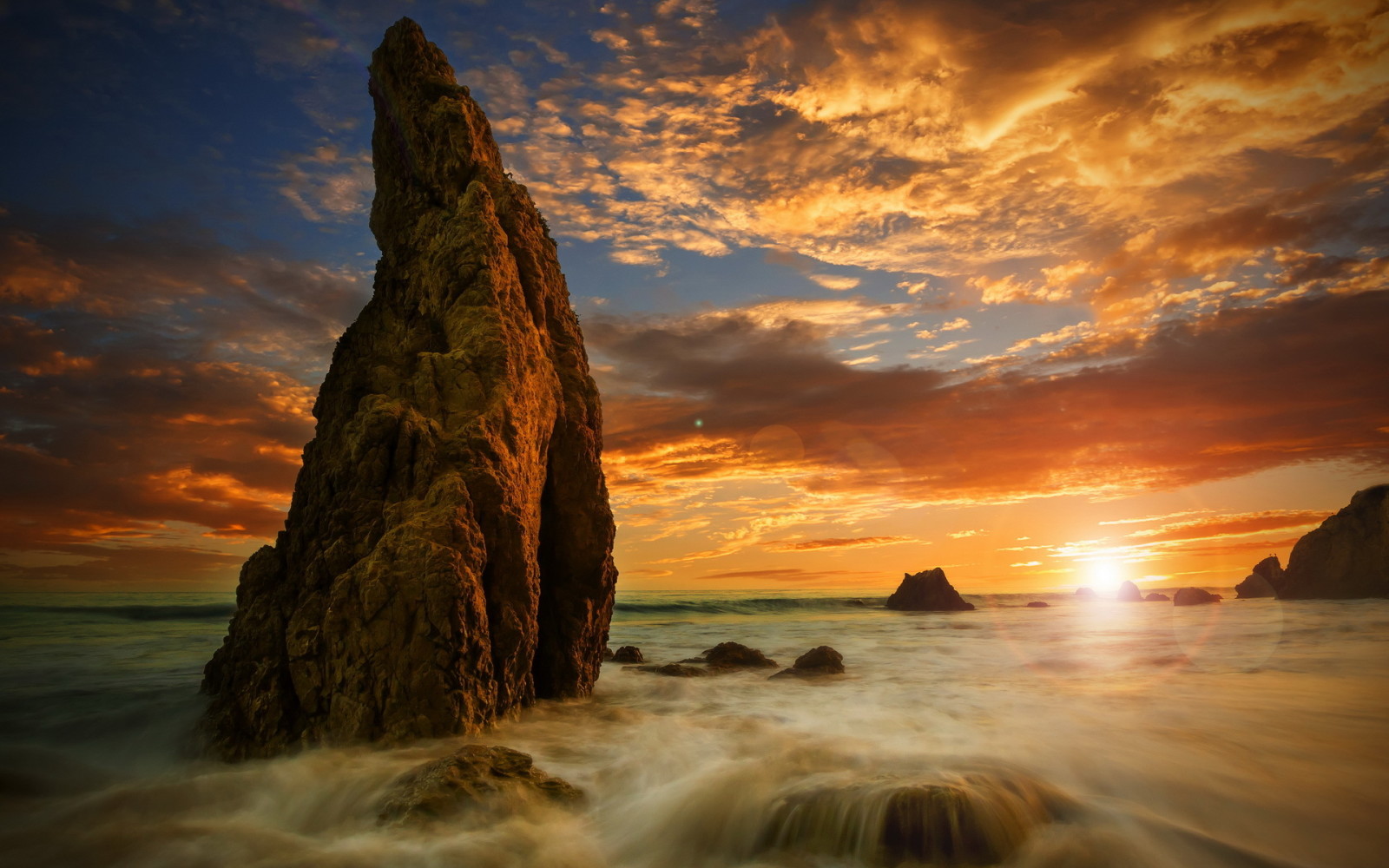 le coucher du soleil, plage, mer, rochers