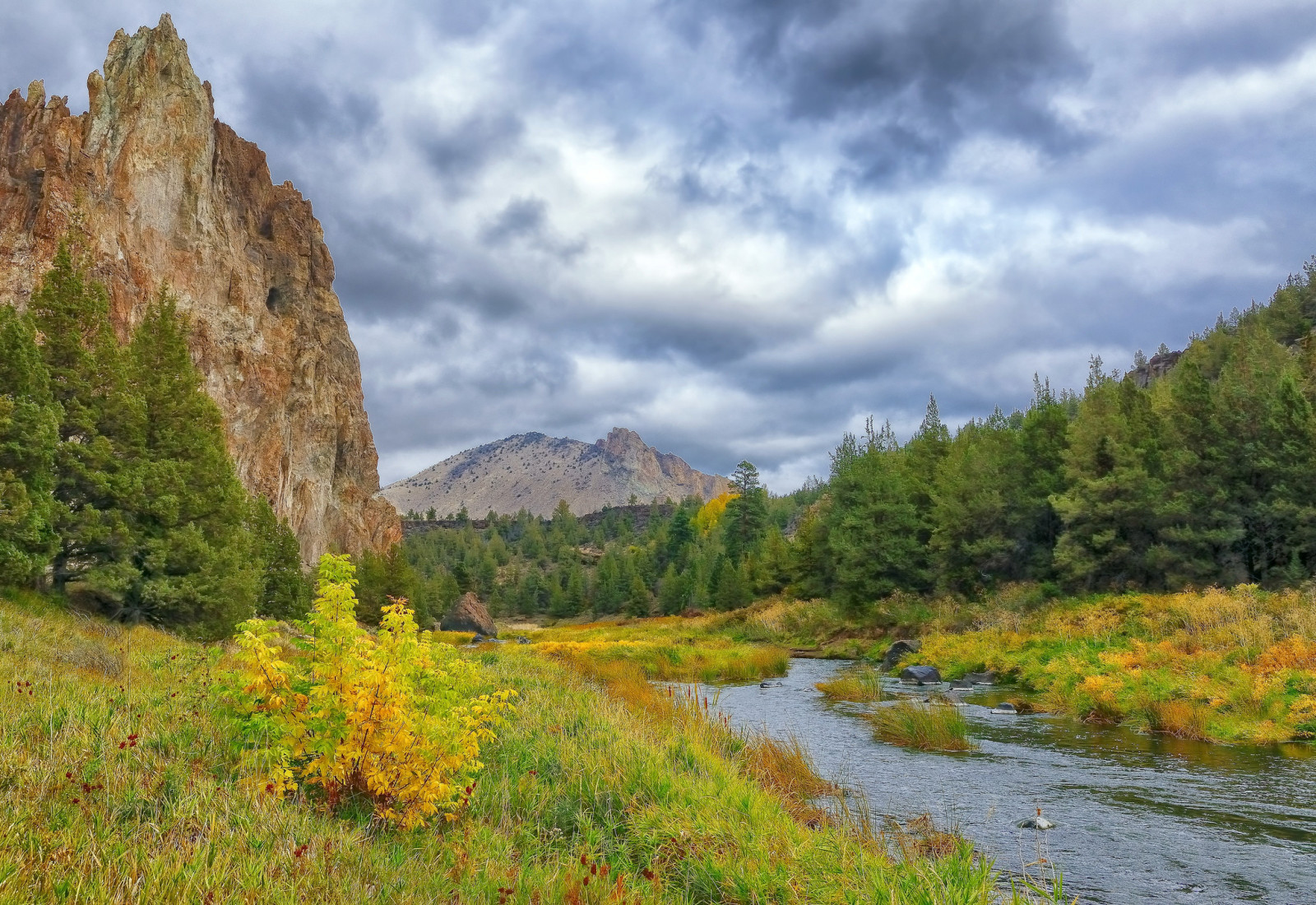 autumn, grass, the sky, river, trees, clouds, mountains, the bushes