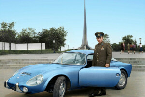 Astronaut, Matra Bonnet Djet VS, Monument, Moskau, Russland, Yuri Gagarin