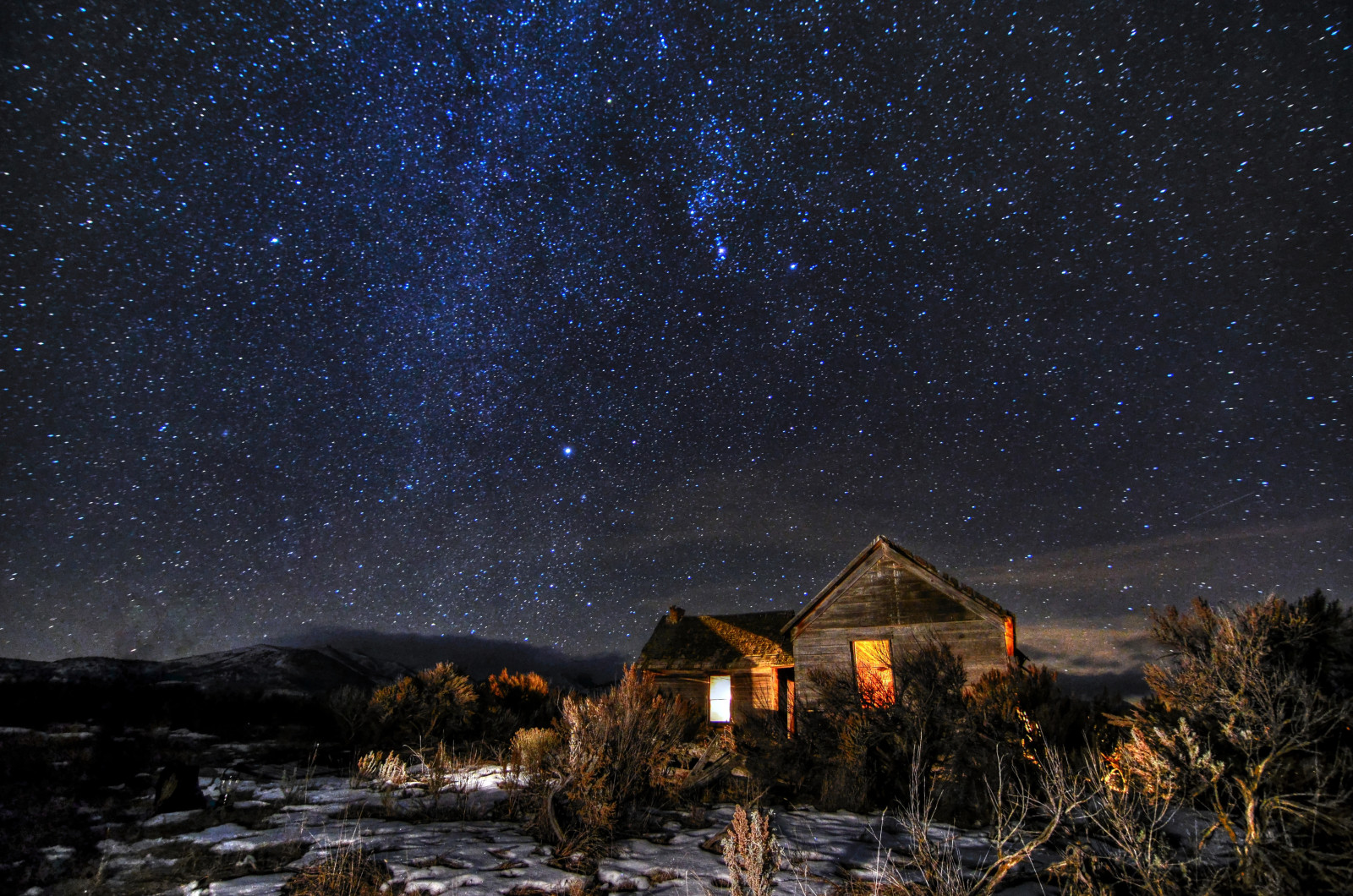 neve, leggero, campo, casa, colline, FINESTRE, spazio, stelle